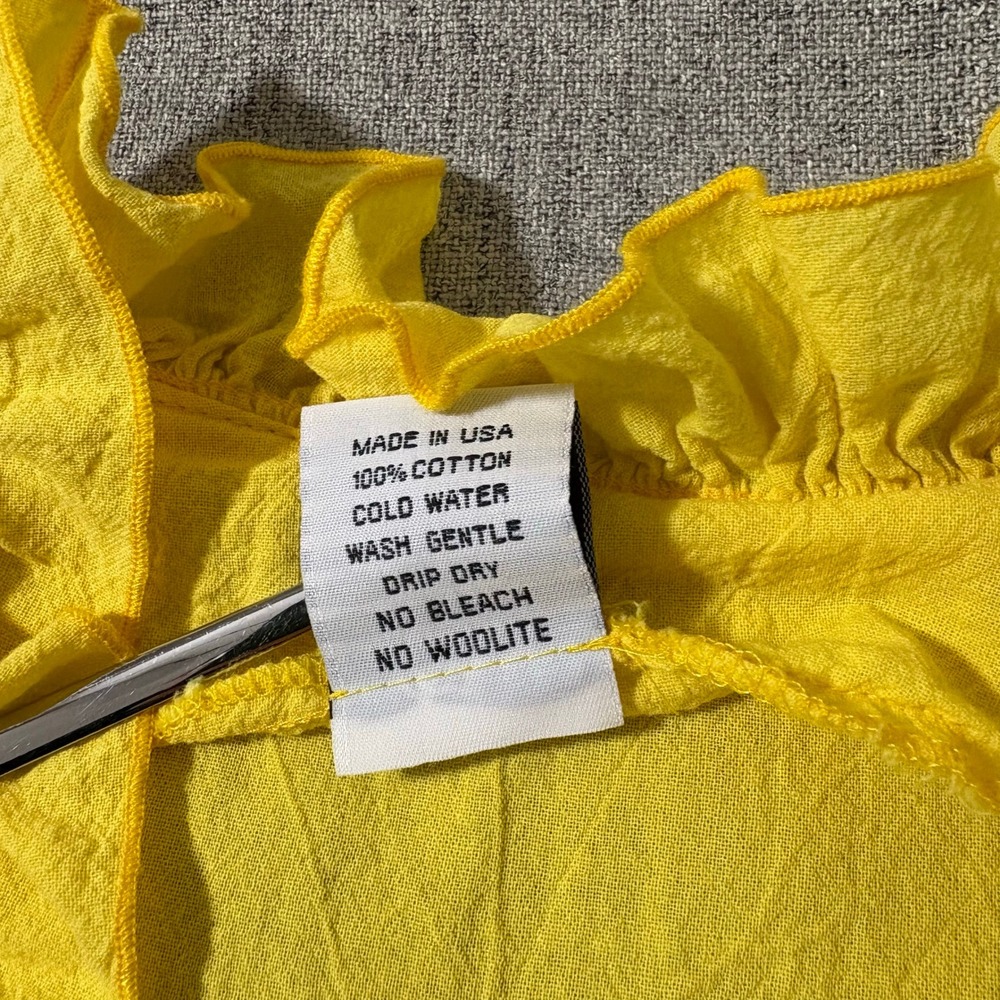 Alfredos Wife Yellow Ruffle Capris Set Women Small Loungewear Summer Beach - Picture 4 of 12
